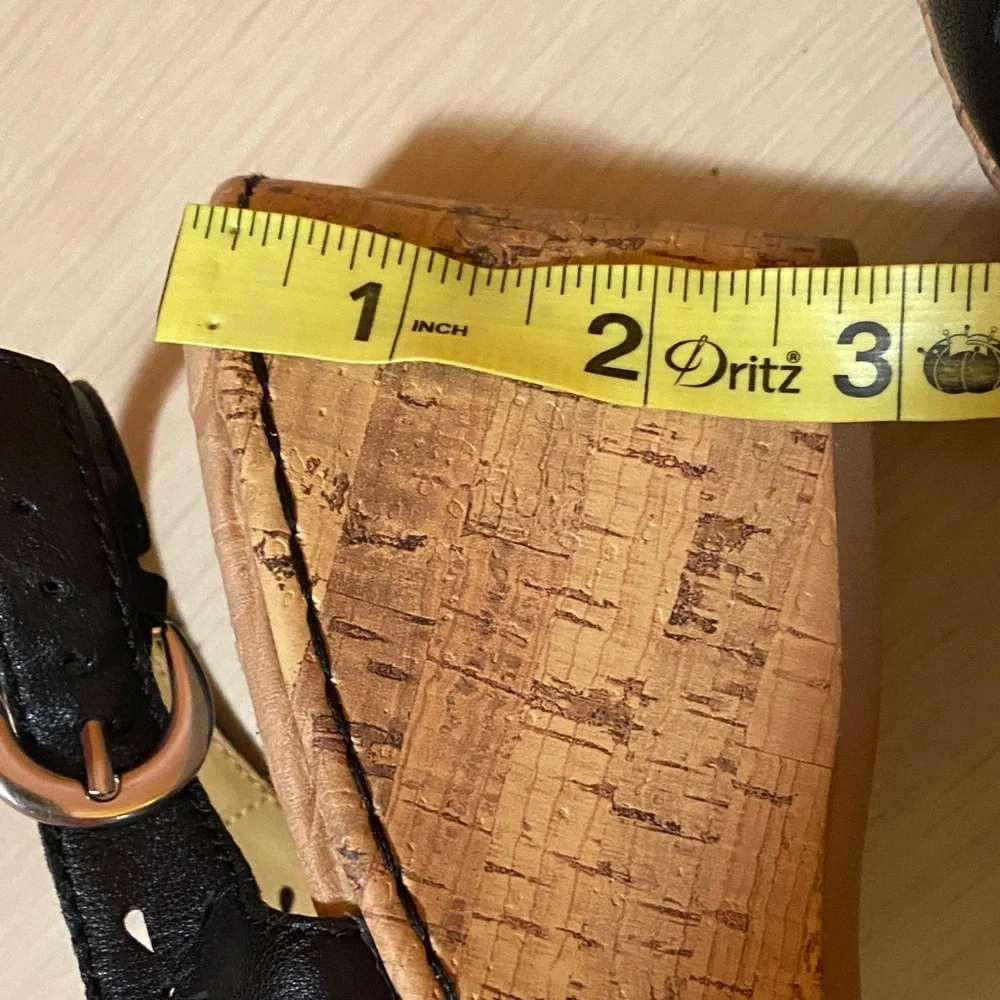 BOC  Size 9M Leather Black and Tan Cut-Out Wedges